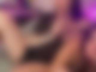 loveznina's Live Sex Cam Show