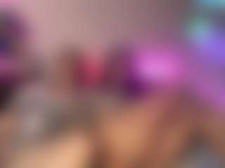 loveznina's Live Sex Cam Show