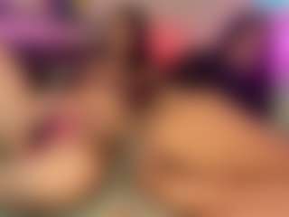 loveznina's Live Sex Cam Show