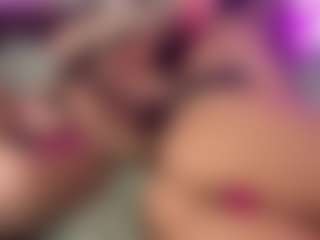 loveznina's Live Sex Cam Show