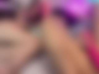 loveznina's Live Sex Cam Show