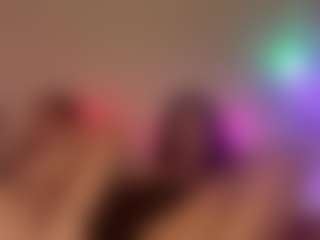 loveznina's Live Sex Cam Show