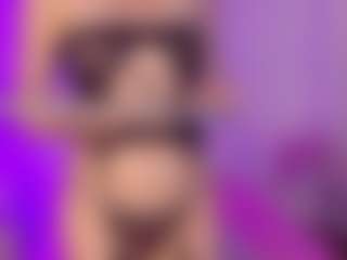 sweettirenn's Live Sex Cam Show