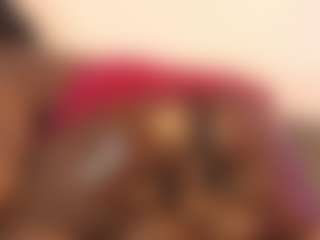 TiffanyMena MILF webcam performer live streaming
