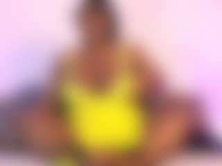 TiffanyMena MILF webcam performer live streaming