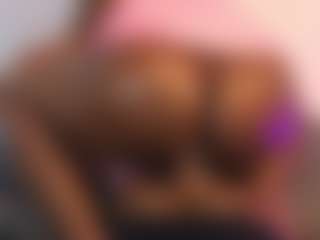 TiffanyMena's Live Sex Cam Show