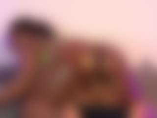 Live cam show with TiffanyMena - Colombia MILF on AdultVida.com