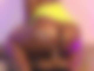 TiffanyMena's Live Sex Cam Show