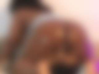 TiffanyMena's Live Sex Cam Show