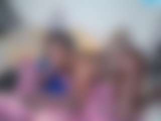 Live cam show with princesseshanize - Costume on Camiplay Live