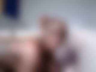 Live cam show with princesseshanize - Natural on livesuperchat.net