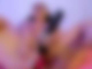 Live cam show with moll1e - Bedroom on thefappeningchat.com
