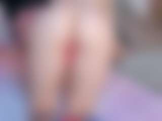 Live cam show with JuicyMilk - Asian Squirt on Hubzter Live