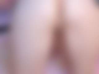 Live cam show with JuicyMilk - Solo on Nude Live Now
