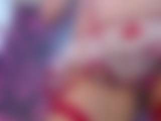 Live cam show with MilfRockRoll - Lesbian on Gym Cam Girls