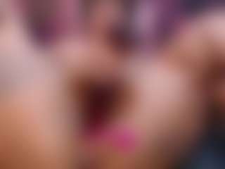 MilfRockRoll's Live Sex Cam Show