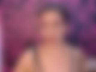 Live cam show with MilfRockRoll - Mature on Camming Site