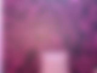 MilfRockRoll MILF webcam performer live streaming