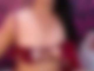 MilfRockRoll MILF webcam performer live streaming