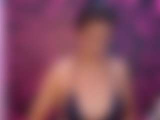 Live cam show with MilfRockRoll - Squirt MILF on Camsoda