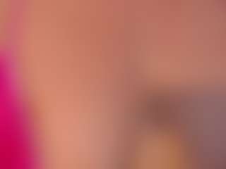 MilfRockRoll MILF webcam performer live streaming