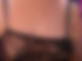 Live cam show with MilfRockRoll - Athletic on Camsoda