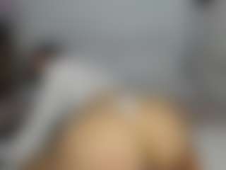 sophimoreno's Live Sex Cam Show