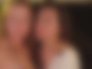 Live cam show with Megan - Average on Camsoda