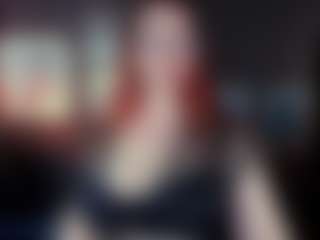 Live cam show with MrsIngrid - Middle Aged on live18s.com
