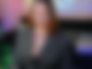 Live cam show with MrsIngrid - Petite MILF on fuklive.com