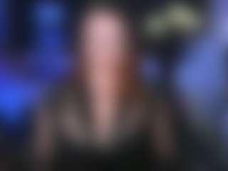 Live cam show with MrsIngrid - Granny Petite on WildCum