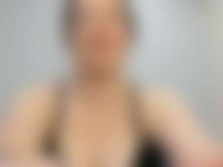 Live cam show with SheilaWetDream - Dildo on SpunkLive