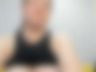 Live cam show with SheilaWetDream - Fingers on TastyBlacksLive