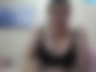 Live cam show with SheilaWetDream - Athletic Big Ass on Hubzter Live