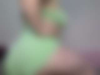 SheilaWetDream's Live Sex Cam Show