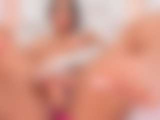 Carlee-Jones's Live Sex Cam Show