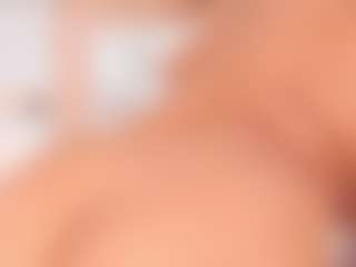 Carlee-Jones's Live Sex Cam Show