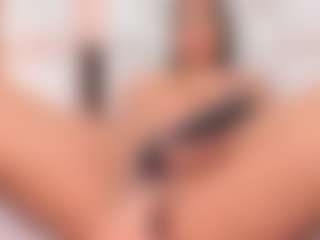 Live cam show with Carlee-Jones - BBW on studioflirtlive.com