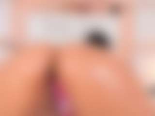 Carlee-Jones's Live Sex Cam Show