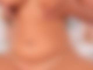 Carlee-Jones's Live Sex Cam Show