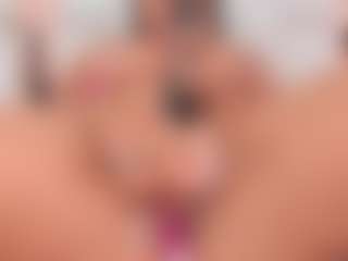 Carlee-Jones's Live Sex Cam Show