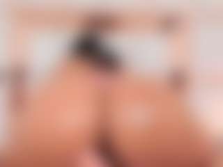 Carlee-Jones's Live Sex Cam Show