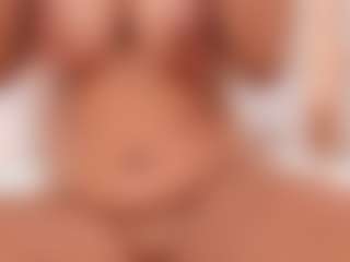 Carlee-Jones's Live Sex Cam Show