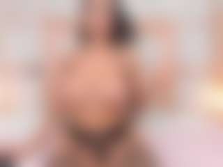 Live cam show with Carlee-Jones - BBW on xxxlivecams.org