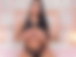 Carlee-Jones's Live Sex Cam Show