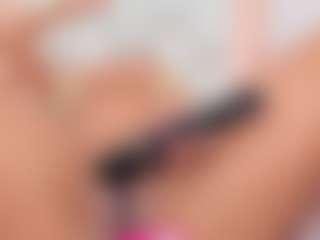 Live cam show with Carlee-Jones - Anal Toys on Chatstar