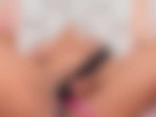 Carlee-Jones's Live Sex Cam Show