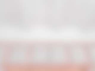 Live cam show with Carlee-Jones - Brown Eyes on Hubzter Live