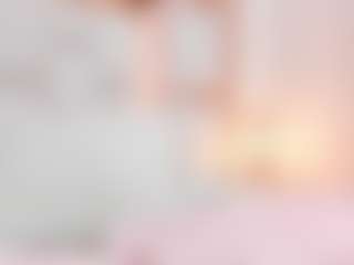 Live cam show with Carlee-Jones - Public BBW on StripNow