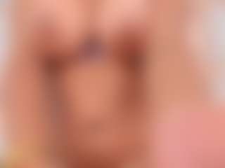 Carlee-Jones's Live Sex Cam Show